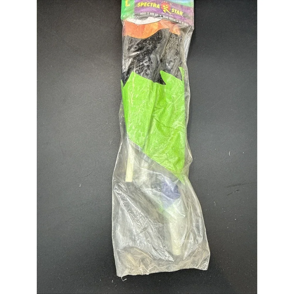 Sesame Street Delta Kite Spectra Star 42